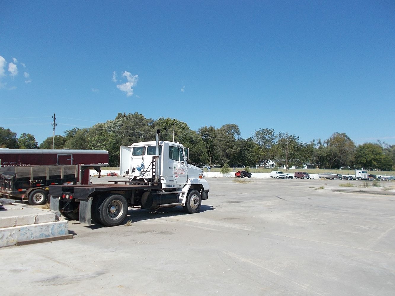 975 W Jackson St, Marshall, MO 65340